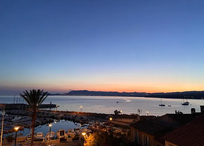 La Corniche Nyaraló